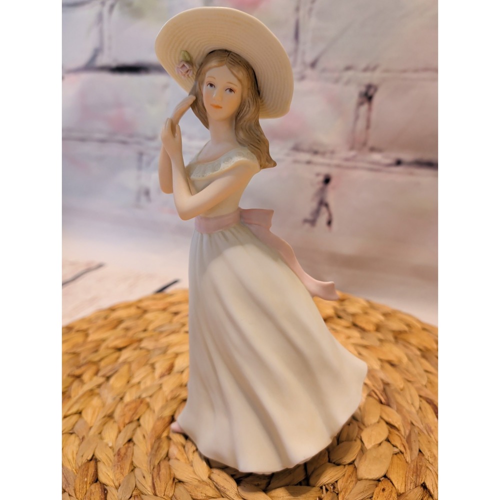 Vintage Collectible Home Interior Masterpiece Porcelain Melanie Figurine